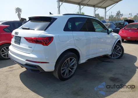 2022 Audi Q3 Premium 45 Tfsi S Line Quattro Tiptronic z USA, uszkodzony, nr VIN WA1DECF34N1145673